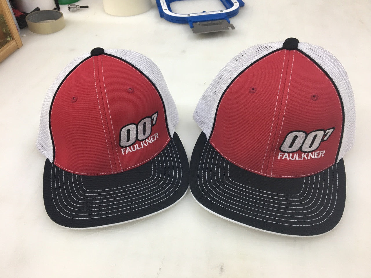 Mesh back fitted caps with 007 racing number